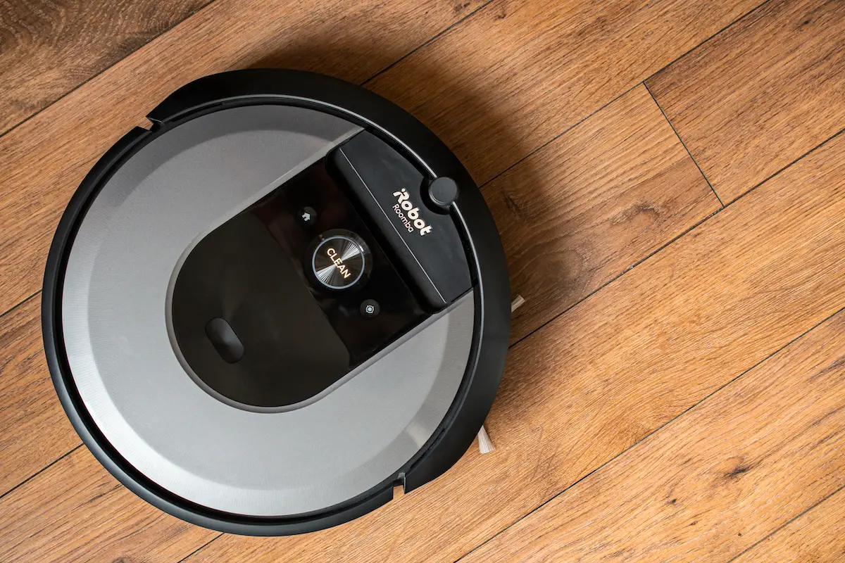 Why Your Roomba Battery Light Is Flashing – Orange, Red or White