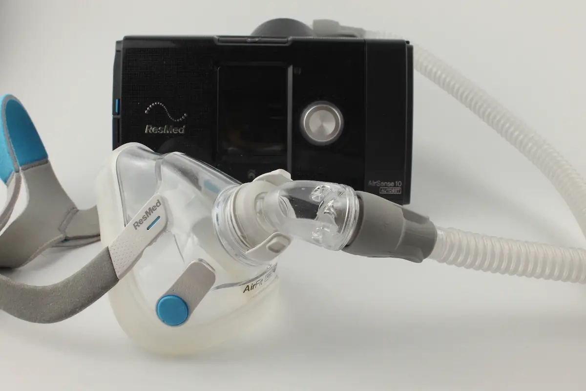 9 Causes Of A Noisy ResMed CPAP machine – And How To Fix Them